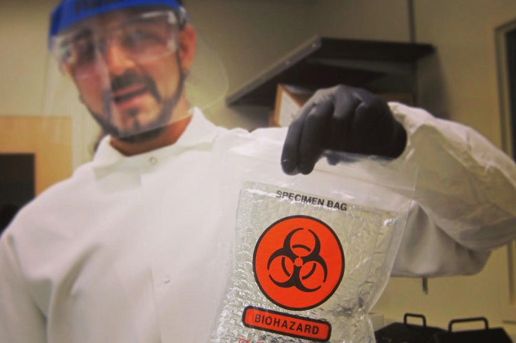RÖPORTAJ |  || “Virus Fantom” SEMİH TAREEN’le Coronavırus ve Aşılar Hakkında Bir Söyleşi